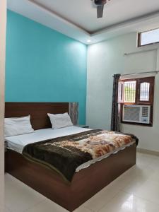 Gallery image of kausalya guest house- shree Ram guest house in Ayodhya