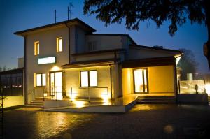 Foto dalla galleria di Hotel Main Street a Cerasolo