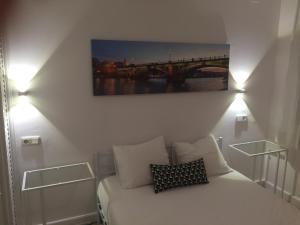 Posteľ alebo postele v izbe v ubytovaní Habitaciones Turisticas Las Brisas + 28 fotografií