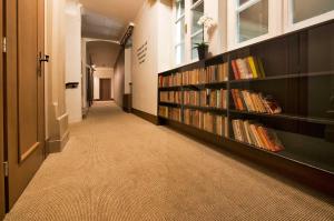 Biblioteka w hotelu