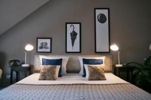 Łóżko lub łóżka w pokoju w obiekcie Hotel Jägerhorn