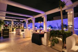 Un restaurant sau alt loc unde se poate mânca la Bra Hotel Bari