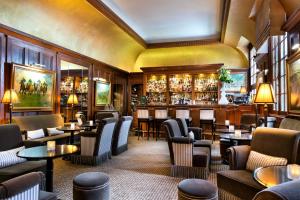 Гостиная зона в Hôtel Barrière Le Normandy