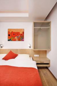 Łóżko lub łóżka w pokoju w obiekcie Hotel-Pension Hoferhaus