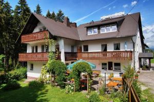 Gallery image of Gasthof Pension Waldfrieden in Brand