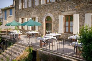 Fotografie z fotogalerie ubytování Logis Hôtels - Hostellerie des Lauriers - Hôtel et Restaurant v destinaci Alban