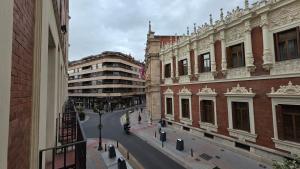 a view of a street in a city with buildings at LOS CUATRO CANTONES, Centro Ciudad in Palencia