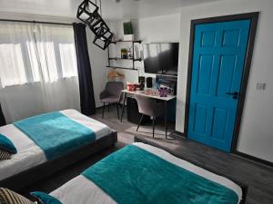 Gallery image of Eastwood Guest House - Receptionless in Marston Green