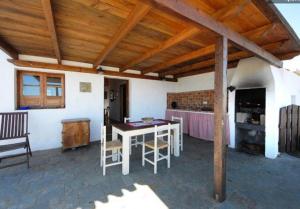 Kuchyň nebo kuchyňský kout v ubytování La Casa de Aitana + 2 fotografie