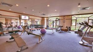 Fitness centrum a/nebo fitness zařízení v ubytování Sokha Angkor Resort