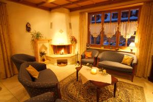 Posezení v ubytování Bernerhof Swiss Quality Hotel