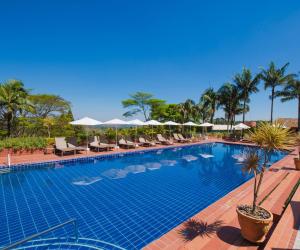 Bazén v ubytování Hotel Villa Rossa nebo v jeho okolí