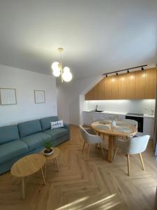 Khu vực ghế ngồi tại Nova Przystań