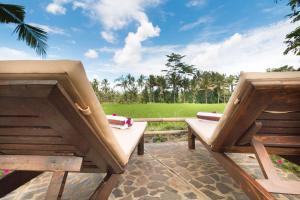 Ein Garten an der Unterkunft Umasari Rice Terrace Villa by AGATA