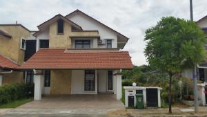 Budova, kde se prázdninový dům nachází