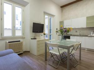 フィレンツェにあるPitti Two Bedroom Apartmentのギャラリーの写真