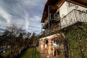 A balcony or terrace at Wolfgangsee Appartment
