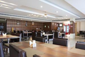 Restaurace v ubytování DsrMadhanamInn