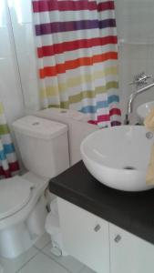 Et badeværelse på Departamento Costa Mansa