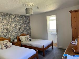 Gallery image of Ben View Phoenix Hotel in Strontian