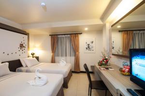 Gallery image of Flipper House Hotel - SHA Extra Plus in Pattaya