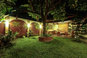 Κήπος έξω από το Griya Langen Guesthouse