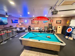 a billiard room with a pool table in it at High Rock Haven in Lexington