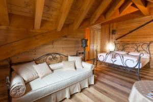 Postel nebo postele na pokoji v ubytování Hotel Arisch