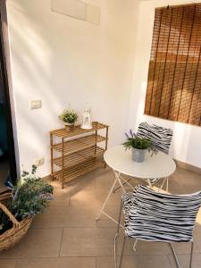 Зона вітальні в La Petite Maison