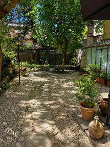 Сад в La Petite Maison