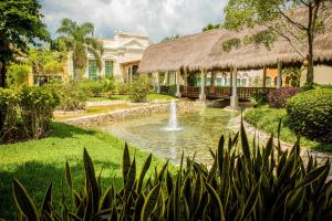 Vonkajšia záhrada v ubytovaní Valentin Imperial Riviera Maya All Inclusive - Adults Only