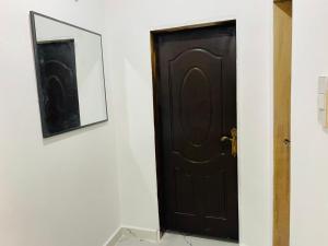 Gallery image of The Fahn Guesthouse in Monrovia +11 photos