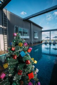 Bazén v ubytování CA&SA Serviced Apartment nebo v jeho okolí