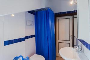 A bathroom at Un Nido Sul Mare