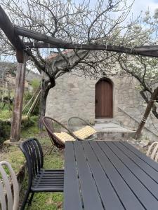 Gallery image of Uba Vineyard en Ribeira Sacra in Chantada