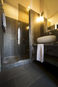 Phòng tắm tại Antico Borgo