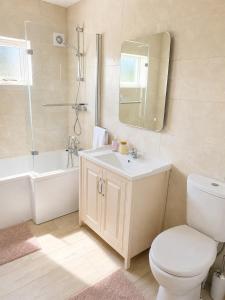 Gallery image of Freaghcastle House in Milltown Malbay