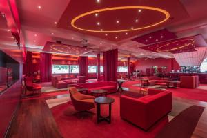 Posezení v ubytování Airport Hotel Basel - Convenient & Friendly
