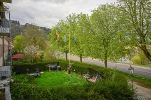 a garden on the side of a building at Mainresidenz Wertheim in Wertheim