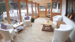Posezení v ubytování Albergo Garni Edy (B&B)