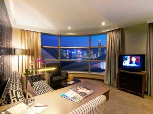 TV o dispositivi per l'intrattenimento presso The Salisbury - YMCA of Hong Kong