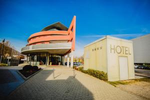 Budova, v ktorej sa hotel nachádza