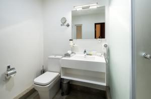Vannituba majutusasutuses Arève Résidence Boutique Hotel