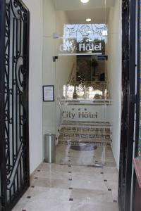 Certifikát, hodnocení, plakát nebo jiný dokument vystavený v ubytování City Hotel Alger