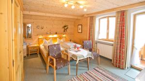 Istumisnurk majutusasutuses Pension Restner