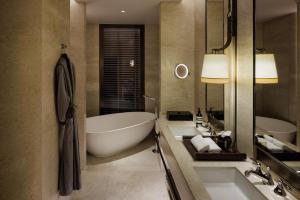 Gallery image of Waldorf Astoria Bangkok in Bangkok