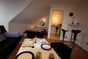 Posezení v ubytování Apartment BELLA Studio - EP Ticket Garantie