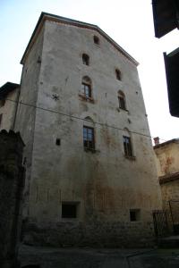 The building in which a panziókat is located