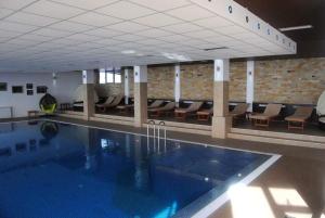 Πισίνα στο ή κοντά στο Apartman Mia Milmari