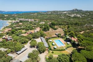 an aerial view of an estate with a swimming pool at Caletta Nest 93 in Porto Rotondo